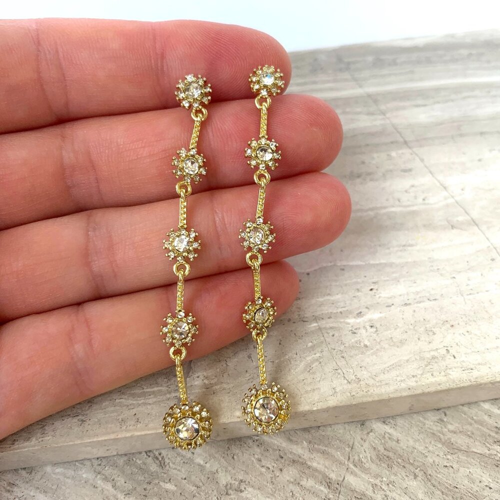 NEW~ Anthropologie Graduated Long Crystal Drop Gold Earrings - Picture 9 of 11
